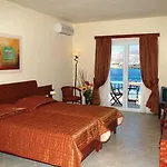 Grand 4* Mykonos Town