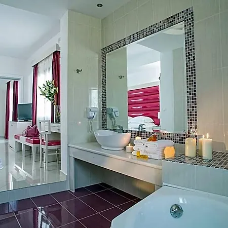 Grand Hotel Mykonos Town