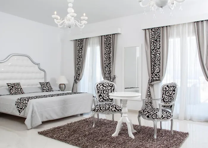 Hotel Grand Mykonos Town