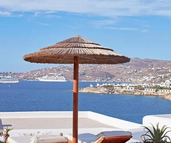 Grand 4* Mykonos Town