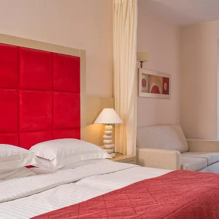 Szálloda Grand 4*